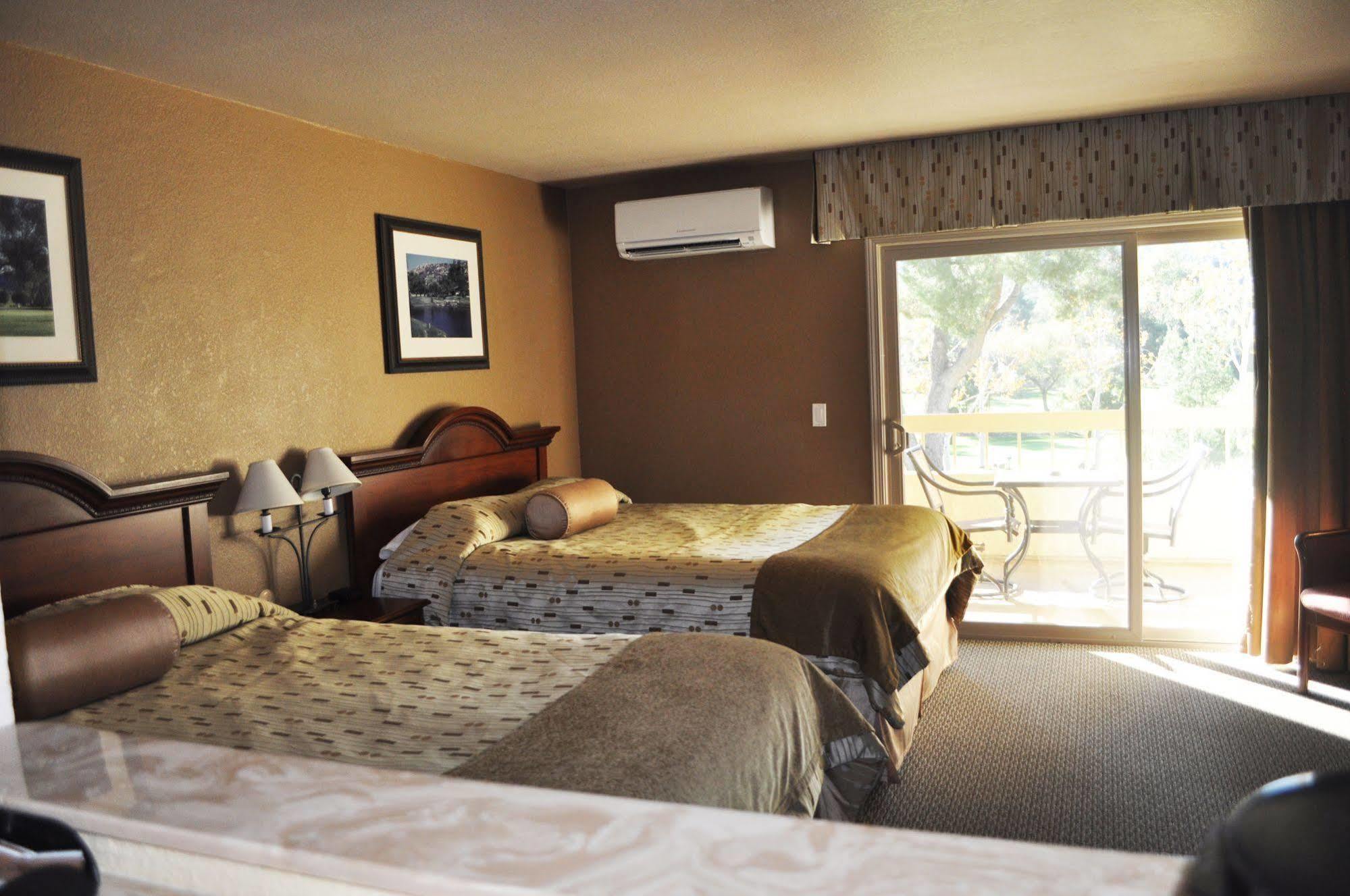 San Vicente Golf Resort Ramona Luaran gambar